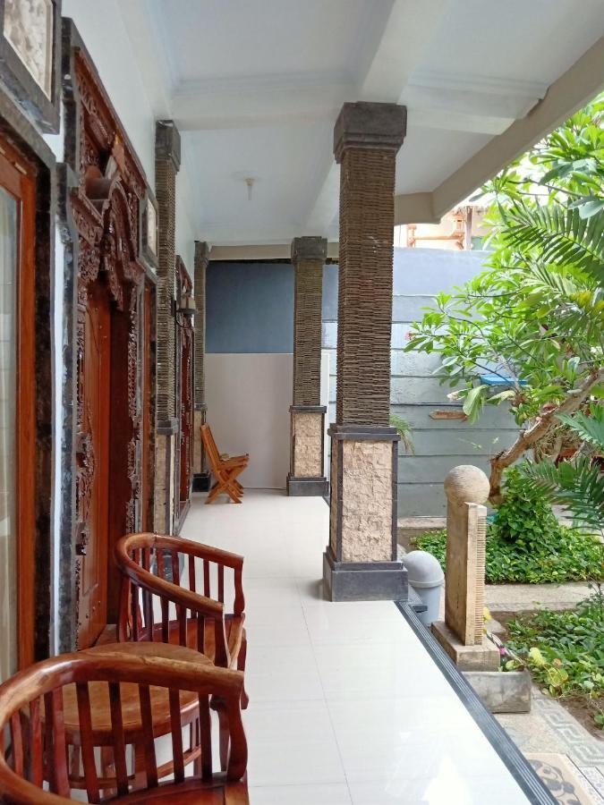 The Mel Homestay Batununggul Exterior foto